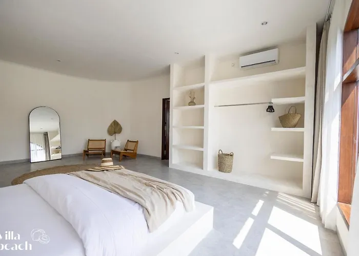 300m From Echo Villa *